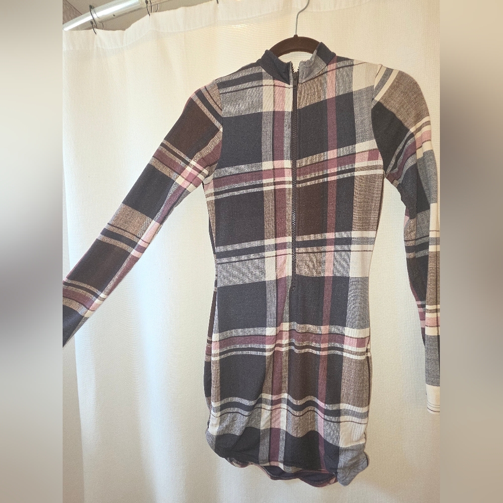 Plaid Long-Sleeve Dress